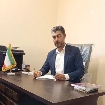 مهدی اباذری از وکلای خوشنام و باسابقه در کرمان