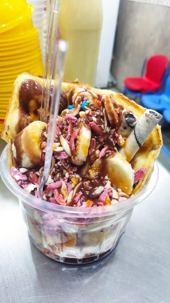 بستنی گل یخ