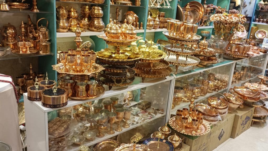 مس فروشی کاویان