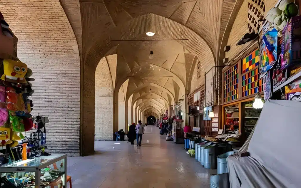 بازار بزرگ کرمان کجاست؟